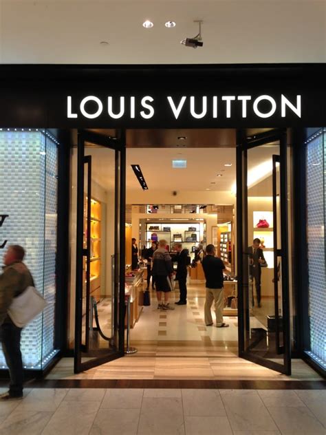 nearest louis vuitton|louis vuitton outlet store locator.